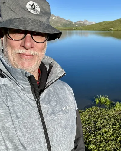 Portrait de Phil Hogg